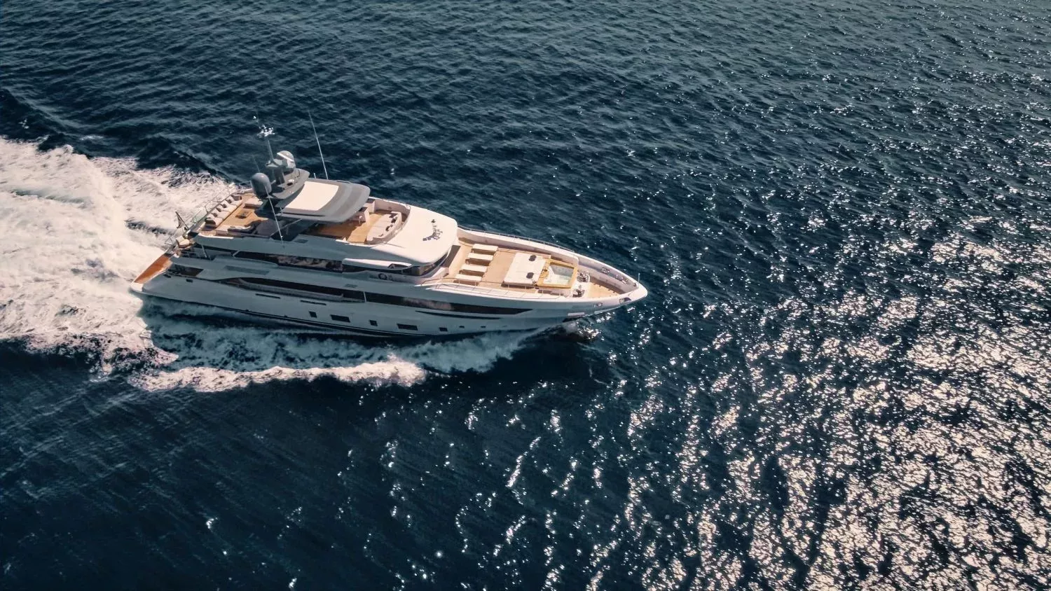 https://dev-api.arconyachts.com/storage/34368/conversions/ah2y5qkBZH5yEU7OSMd5Wnq3mNqcrbd8l13wtV3U-optimize.webp