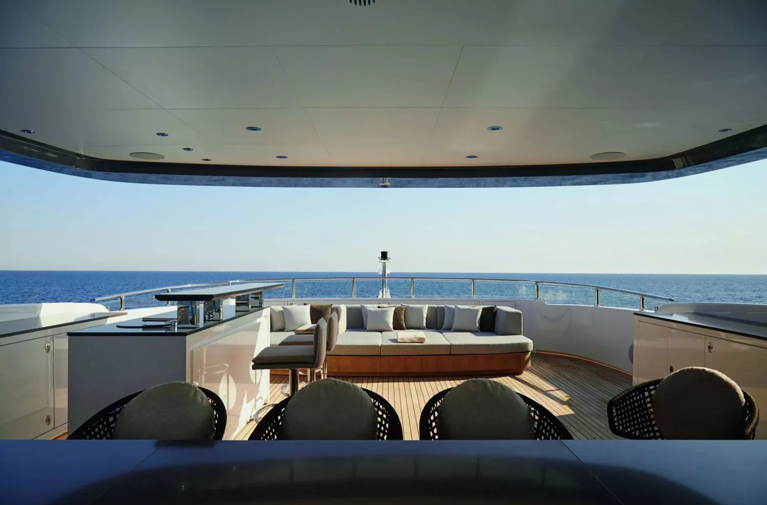 https://dev-api.arconyachts.com/storage/34373/conversions/I0IkTXNfaizSGkCE4B5FWFpWf0tlYgcLDG4HCzSd-optimize.webp