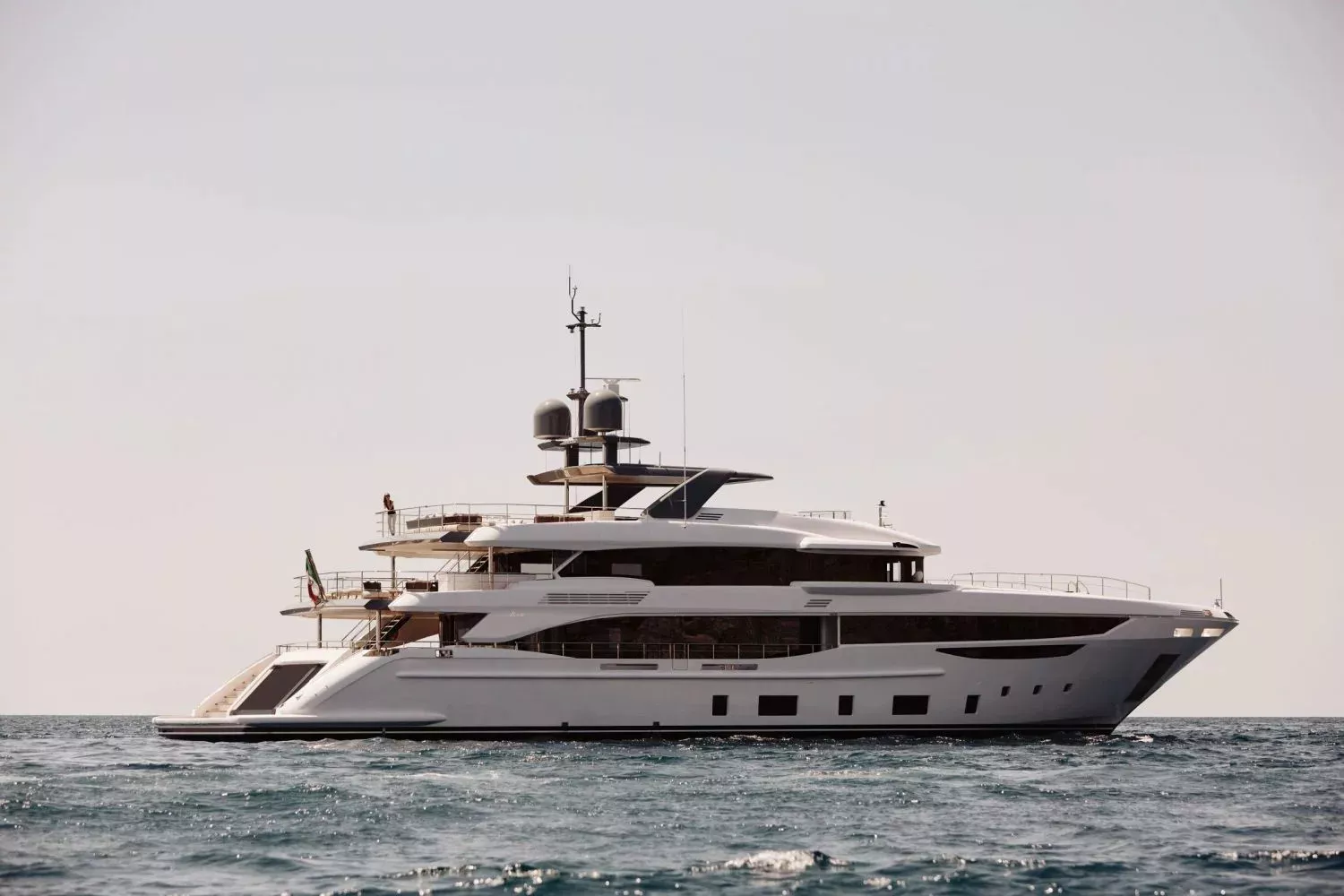 https://dev-api.arconyachts.com/storage/34380/conversions/8hgMWKzmlbe4kWtffdRHGpluwPQQOWtxWjrYbG2H-optimize.webp