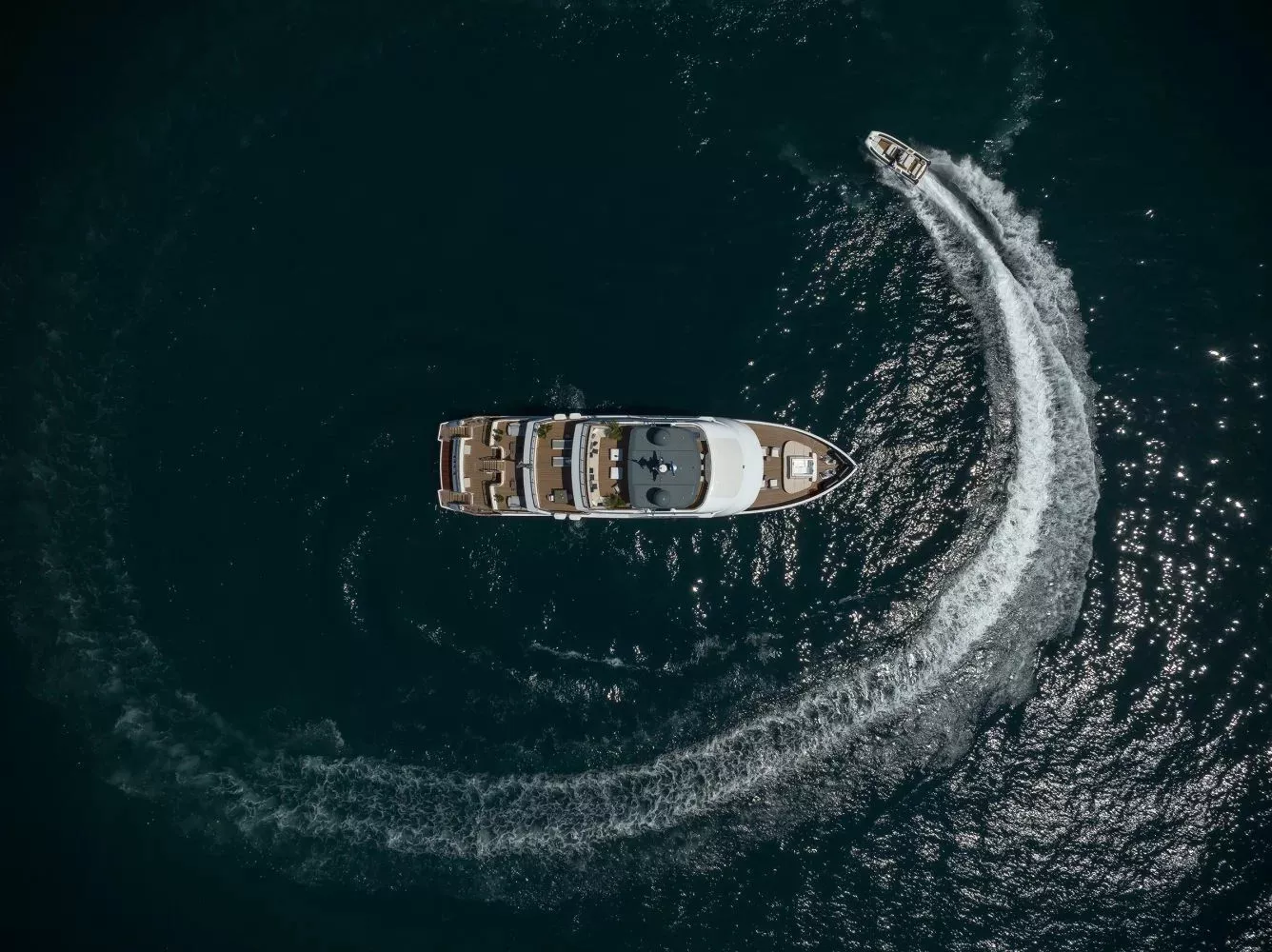 Benetti B.YOND 37M
