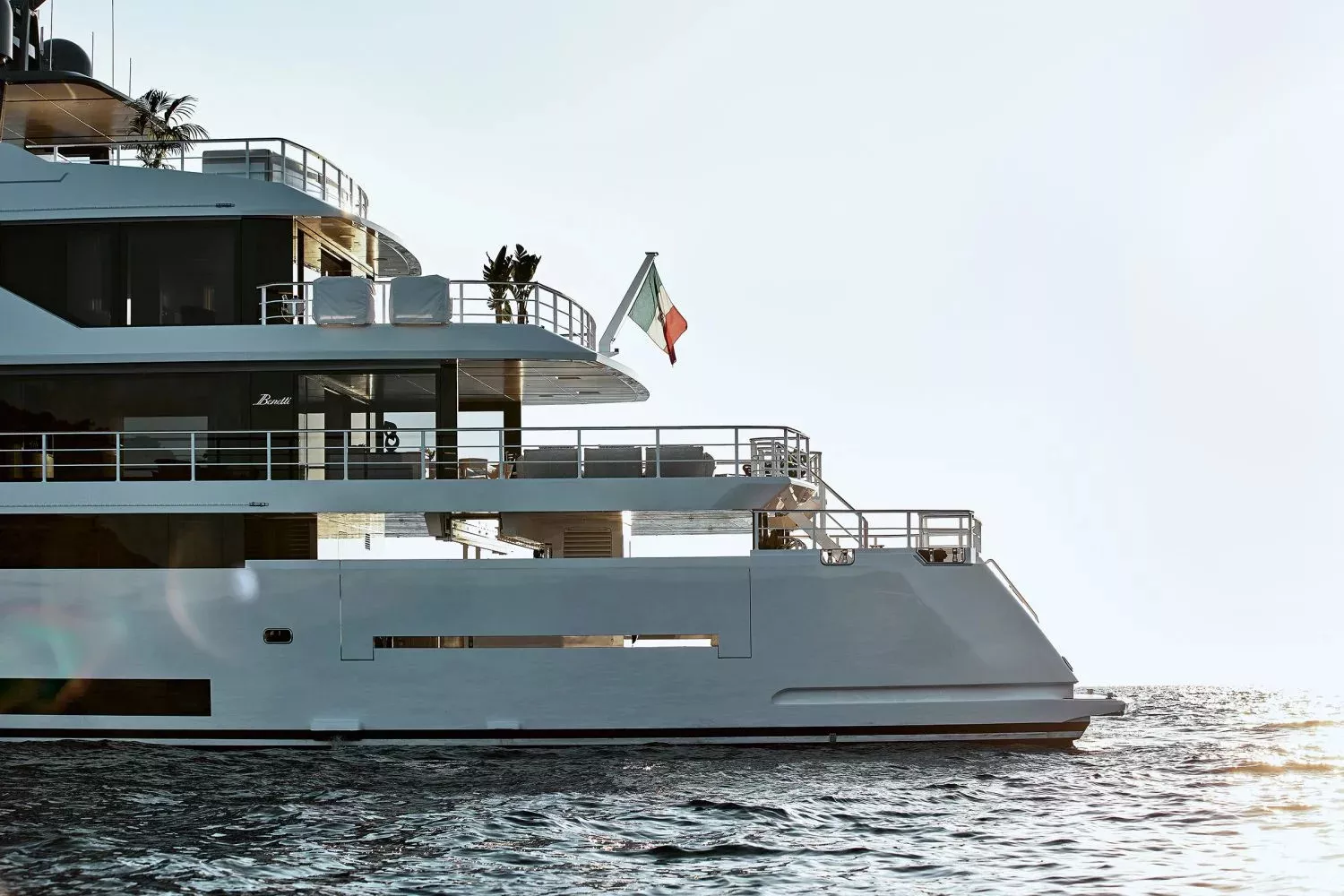 Benetti B.YOND 37M
