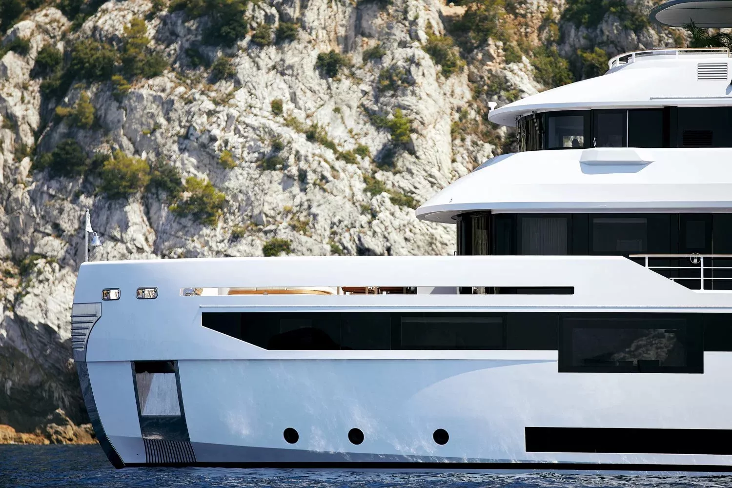 https://dev-api.arconyachts.com/storage/34386/conversions/HB5V2ojq7NNfHmHTDKoZqpqeA146NfbHml2PFmR2-optimize.webp