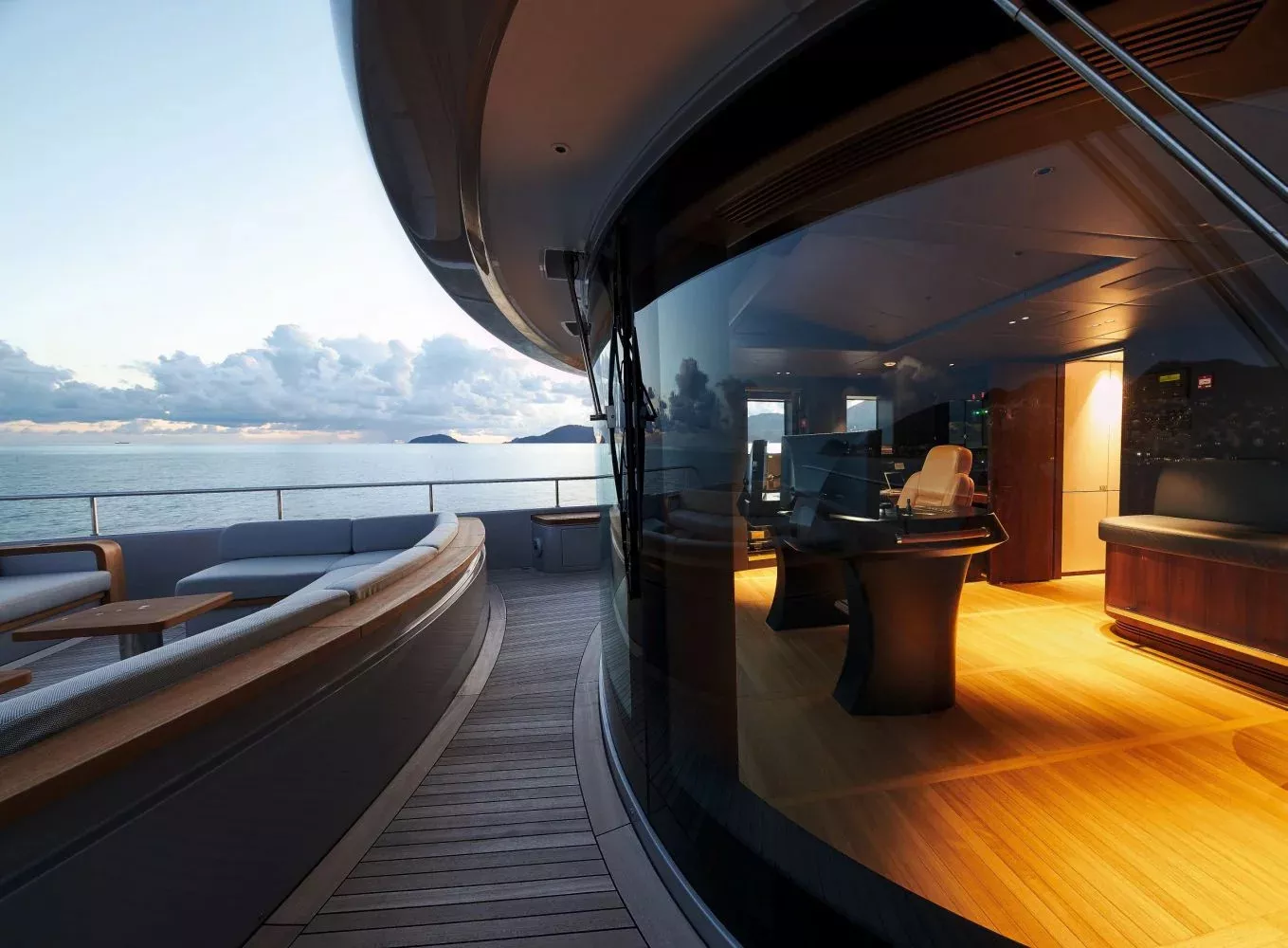 Benetti Oasis 40M