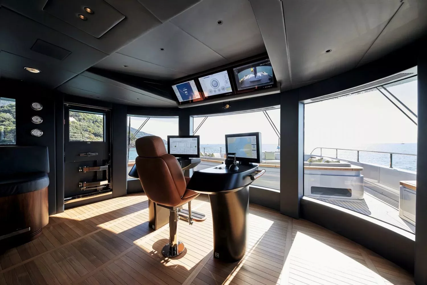 https://dev-api.arconyachts.com/storage/34436/conversions/2r1MXc7Ug97FtoMlKuBgJTZ4LPya17qEM5k87tOj-optimize.webp