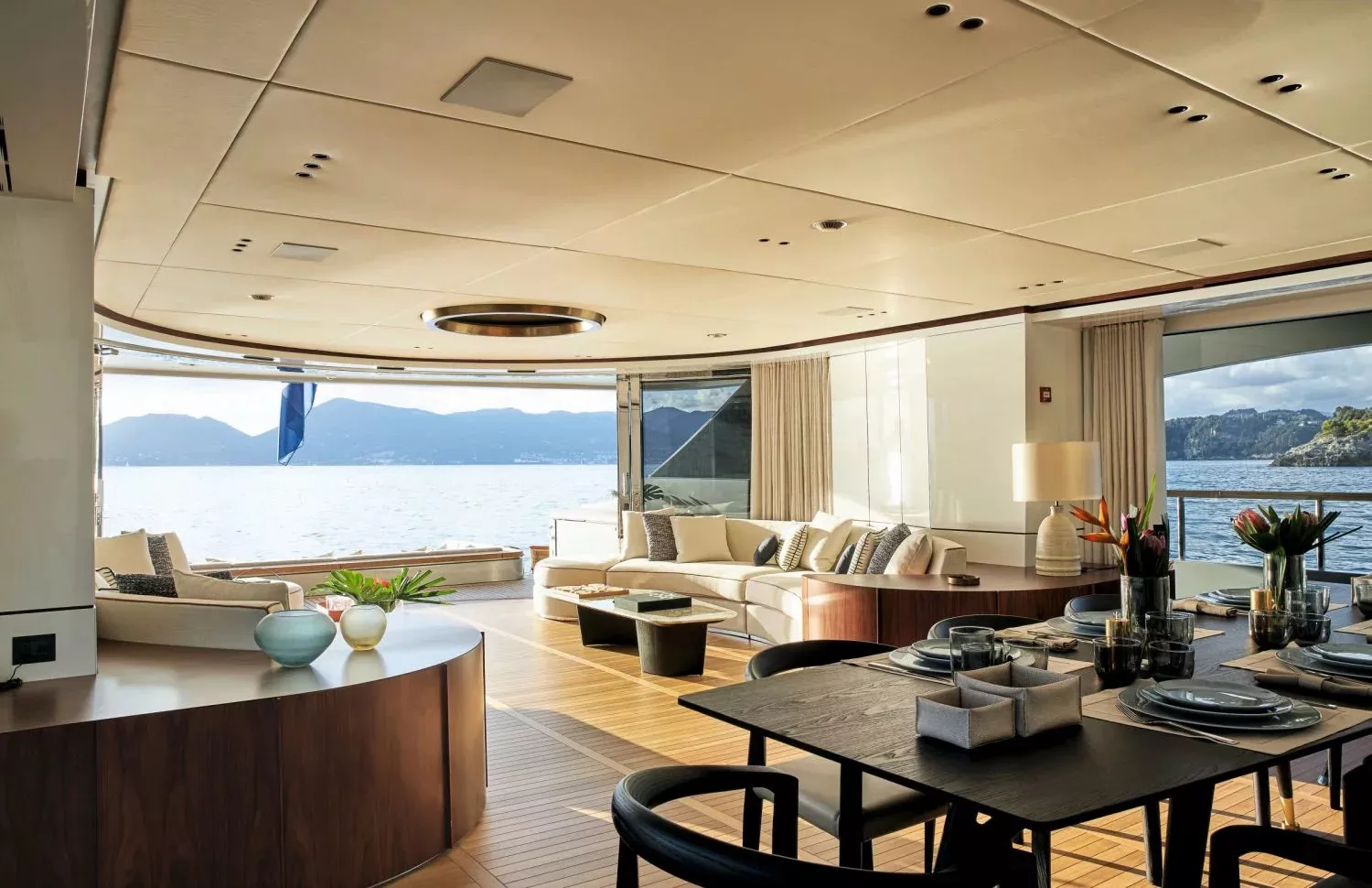 https://dev-api.arconyachts.com/storage/34451/conversions/6gIM1S85p5kW4nGYJ1nSDALKSQ1AgeDCNWPyD19C-optimize.webp