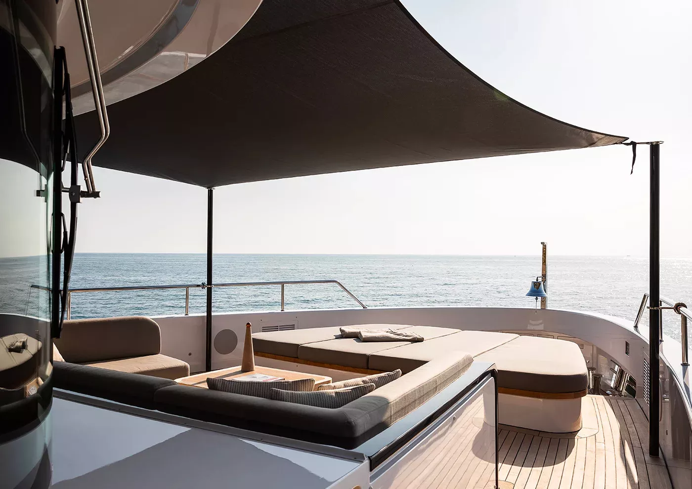https://dev-api.arconyachts.com/storage/34548/conversions/GyWONLz50OXD9aYYo9KQ4SHPXohuVSpCJdfP7dYI-optimize.webp