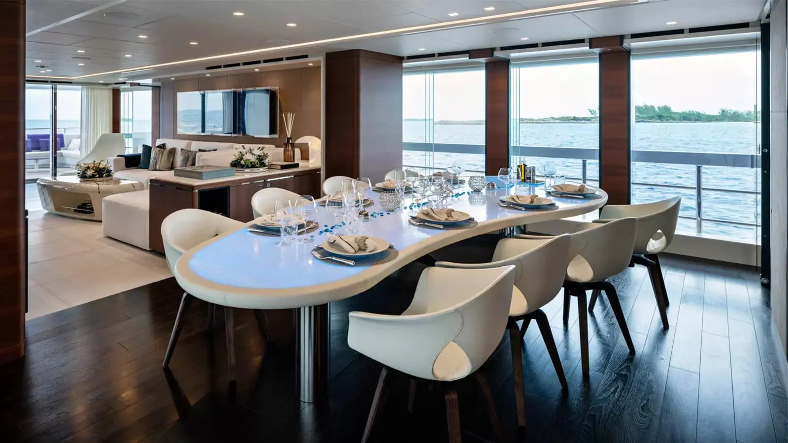 https://dev-api.arconyachts.com/storage/34641/conversions/OIEkf3Q7tPCPzcvwmEJcCteUQoTaywQHGEbSx9cr-optimize.webp