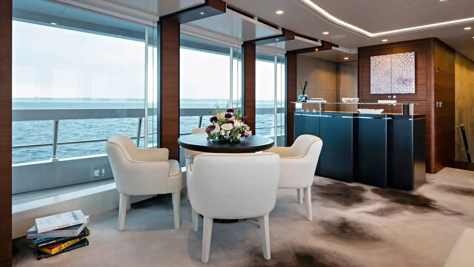 https://dev-api.arconyachts.com/storage/34643/conversions/fQ0RsDwa2DNasZ9nkFasjNzzYnFahC4h5in8rSL8-optimize.webp
