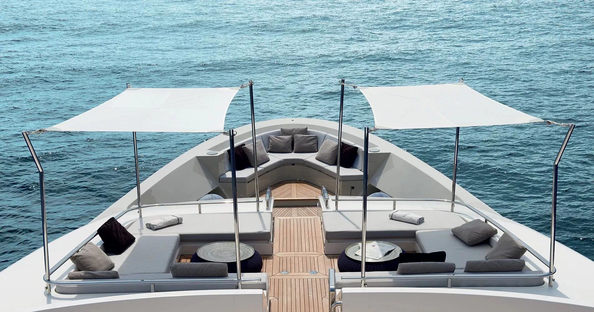 https://dev-api.arconyachts.com/storage/34971/conversions/AddOsCmIQjKw9ewMNtz8Oe8FjyTbUddeINKdUvX5-optimize.webp