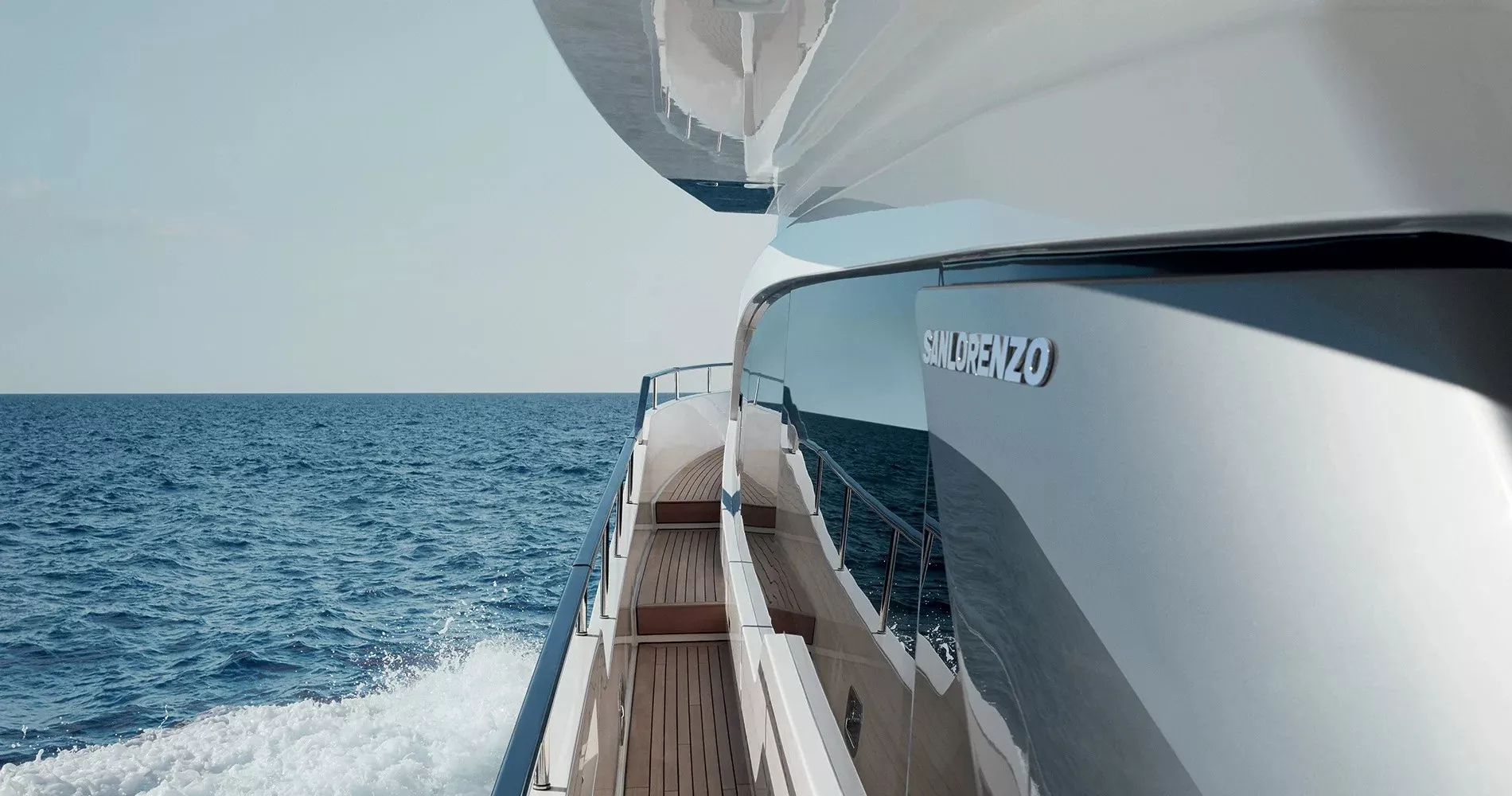 https://dev-api.arconyachts.com/storage/35003/conversions/dKGIxDtAbbHd8GXO8gRsqcRy3atv8eiTvOj7EGjX-optimize.webp