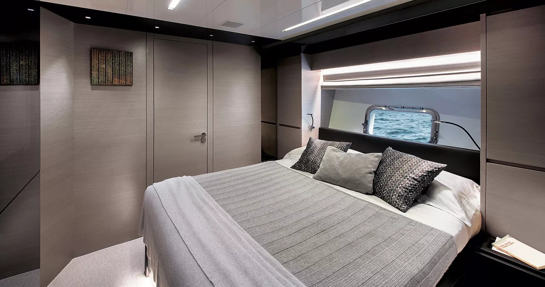 https://dev-api.arconyachts.com/storage/35012/conversions/8SyiUS1U7d0INaG9q5zghRSeuESiS12qjPNZ2Rl5-optimize.webp