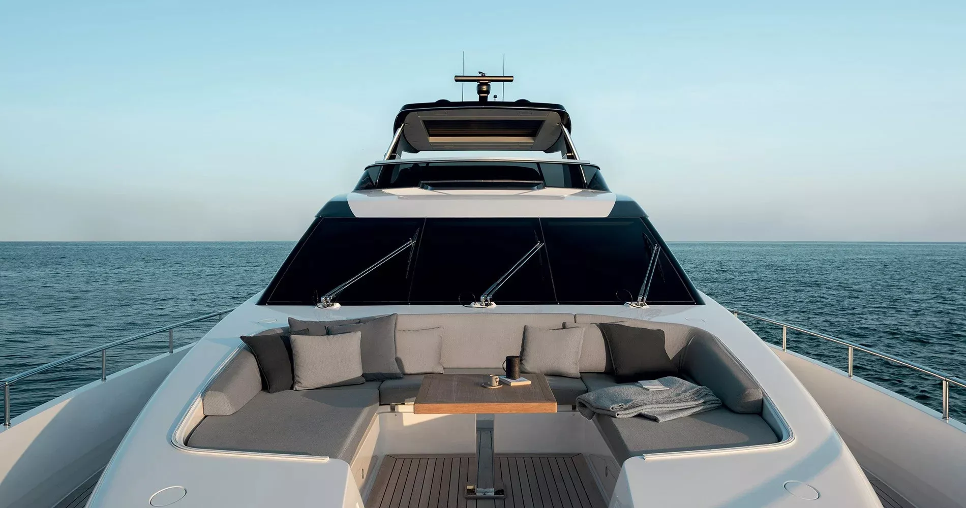 https://dev-api.arconyachts.com/storage/35103/conversions/aPfXd1I73wxPXDQLpJsjMnb11CvwT3oFUe6pScxM-optimize.webp