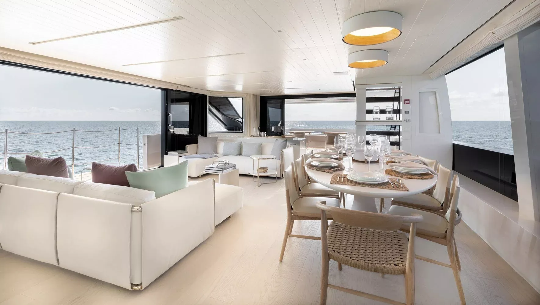 https://dev-api.arconyachts.com/storage/35192/conversions/ufeanRajo8J9lflo79YRhhllYq8nI3hId48Wtubq-optimize.webp