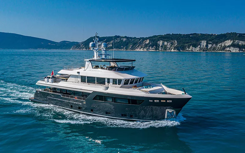 Cantiere Delle Marche Darwin 102