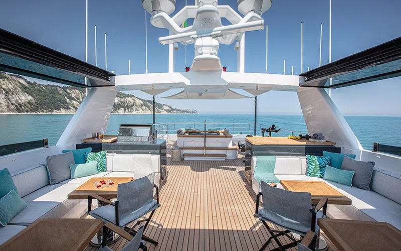 https://dev-api.arconyachts.com/storage/35336/conversions/hprsaGD7fPRukYHUHJXFoKhwGmZW29CPtSzbqSb1-optimize.webp