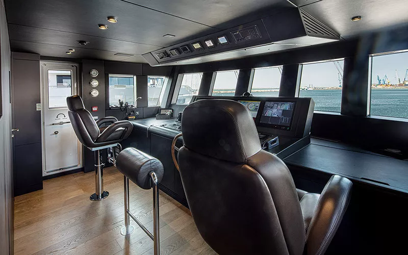 https://dev-api.arconyachts.com/storage/35346/conversions/TrGNuQVgg2UCOxBenJEPWiC143pTOfl4XdWGxqt4-optimize.webp
