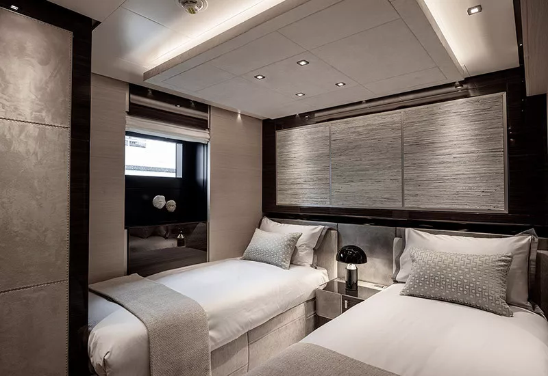 https://dev-api.arconyachts.com/storage/35399/conversions/GiQKjl7KmpXRgL2DfPjqD7Om50etk4OGmACVWQcp-optimize.webp