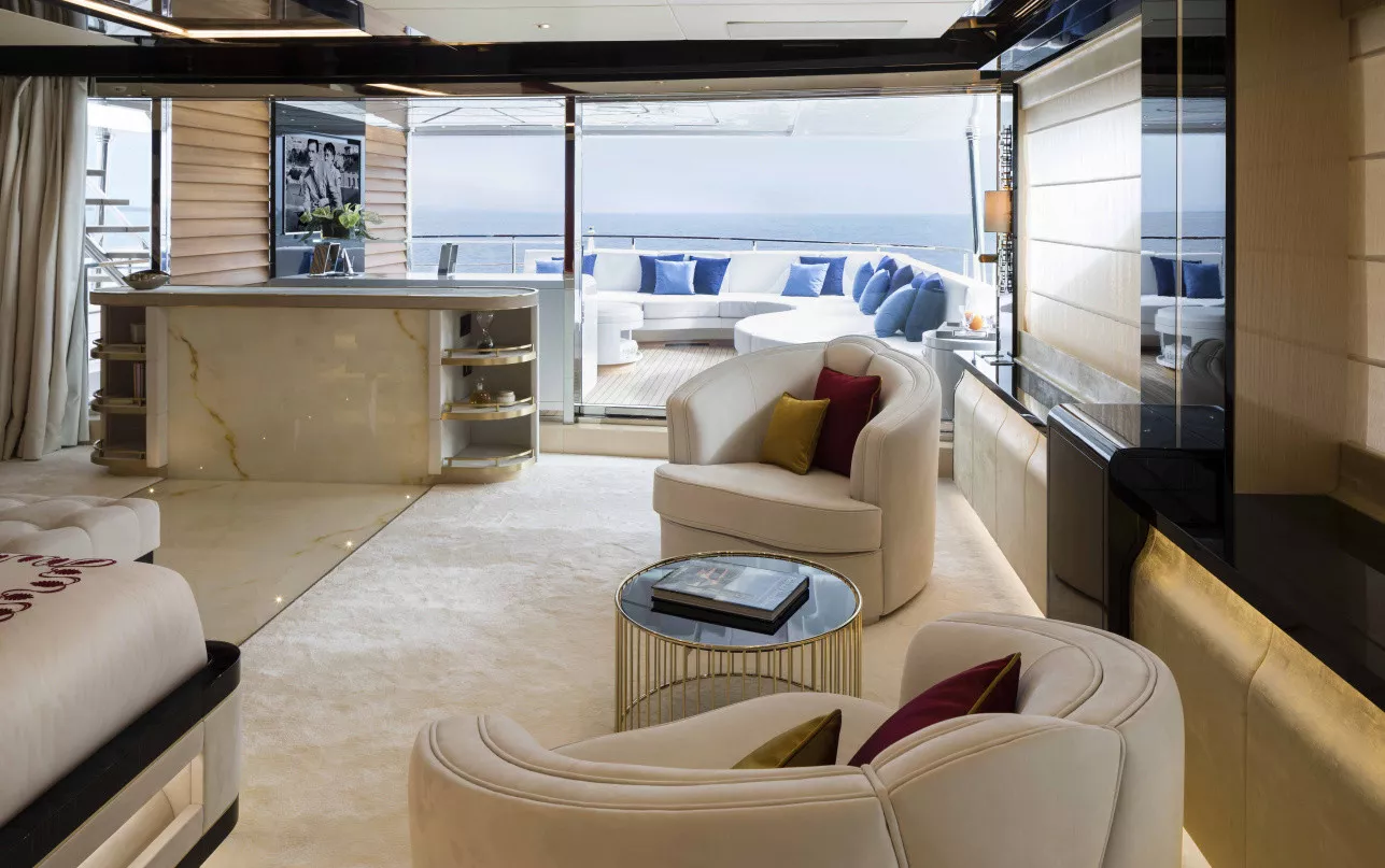 https://dev-api.arconyachts.com/storage/35453/conversions/pjk2wg6xhBka6ddGjRxUJk4wKEKMFCVT0IPMY3PZ-optimize.webp
