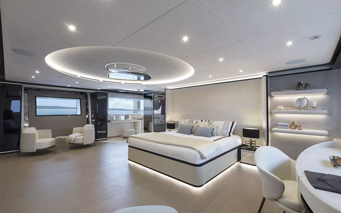 https://dev-api.arconyachts.com/storage/35467/conversions/Y0w29ys9ArwQMQ64OeRNV7sO7hchfmSHLGe8nJav-optimize.webp
