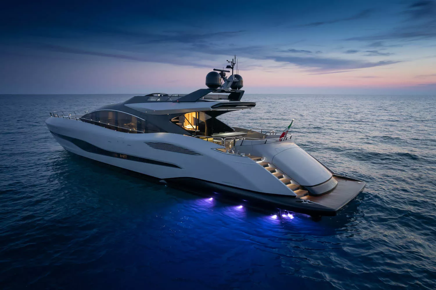 Mangusta Maxi Open 104 Rev