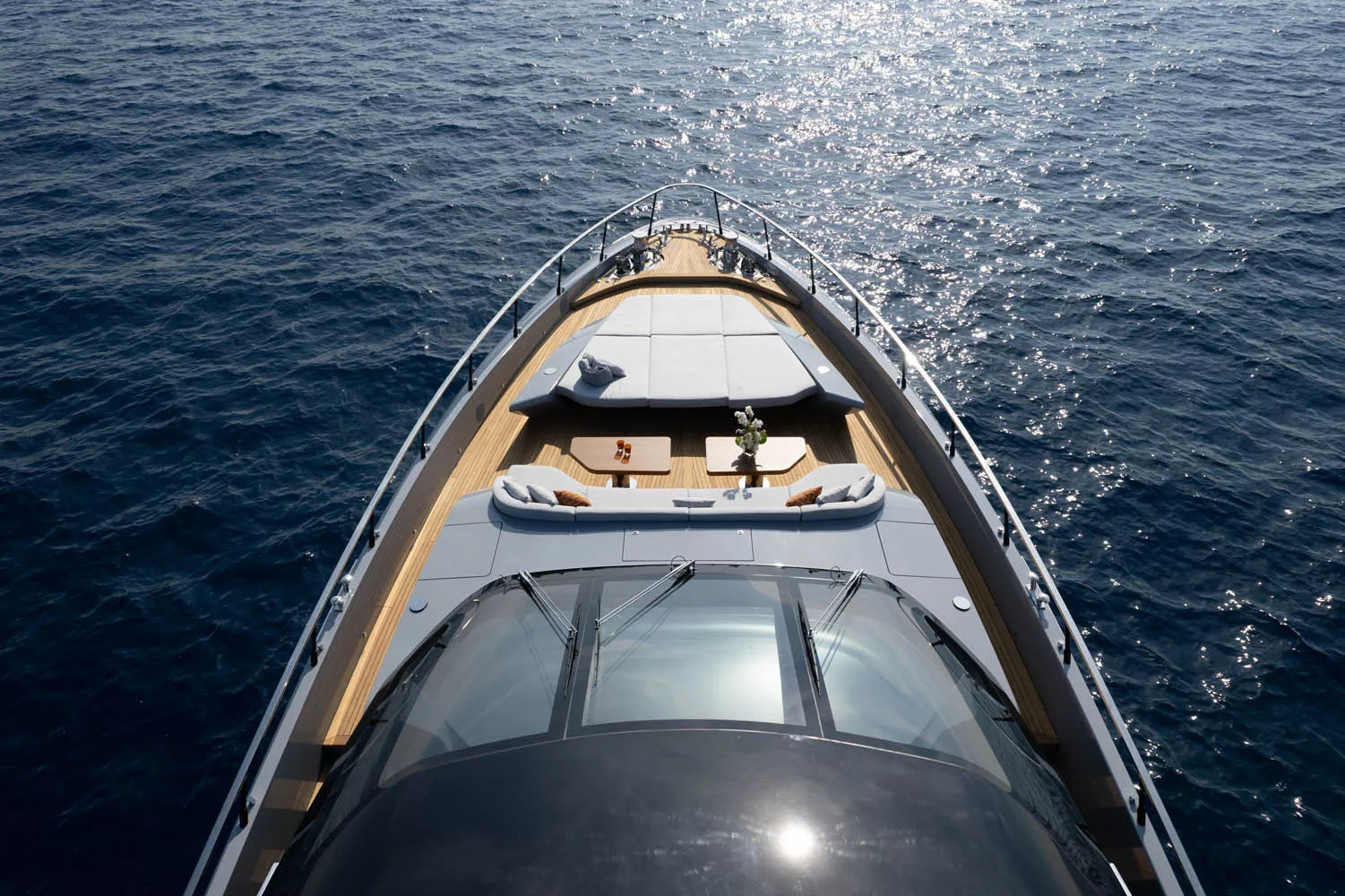 https://dev-api.arconyachts.com/storage/35500/conversions/6gRlM2g05ui9knV8nyQLMfq84wkx28MDgIpPyNQQ-optimize.webp