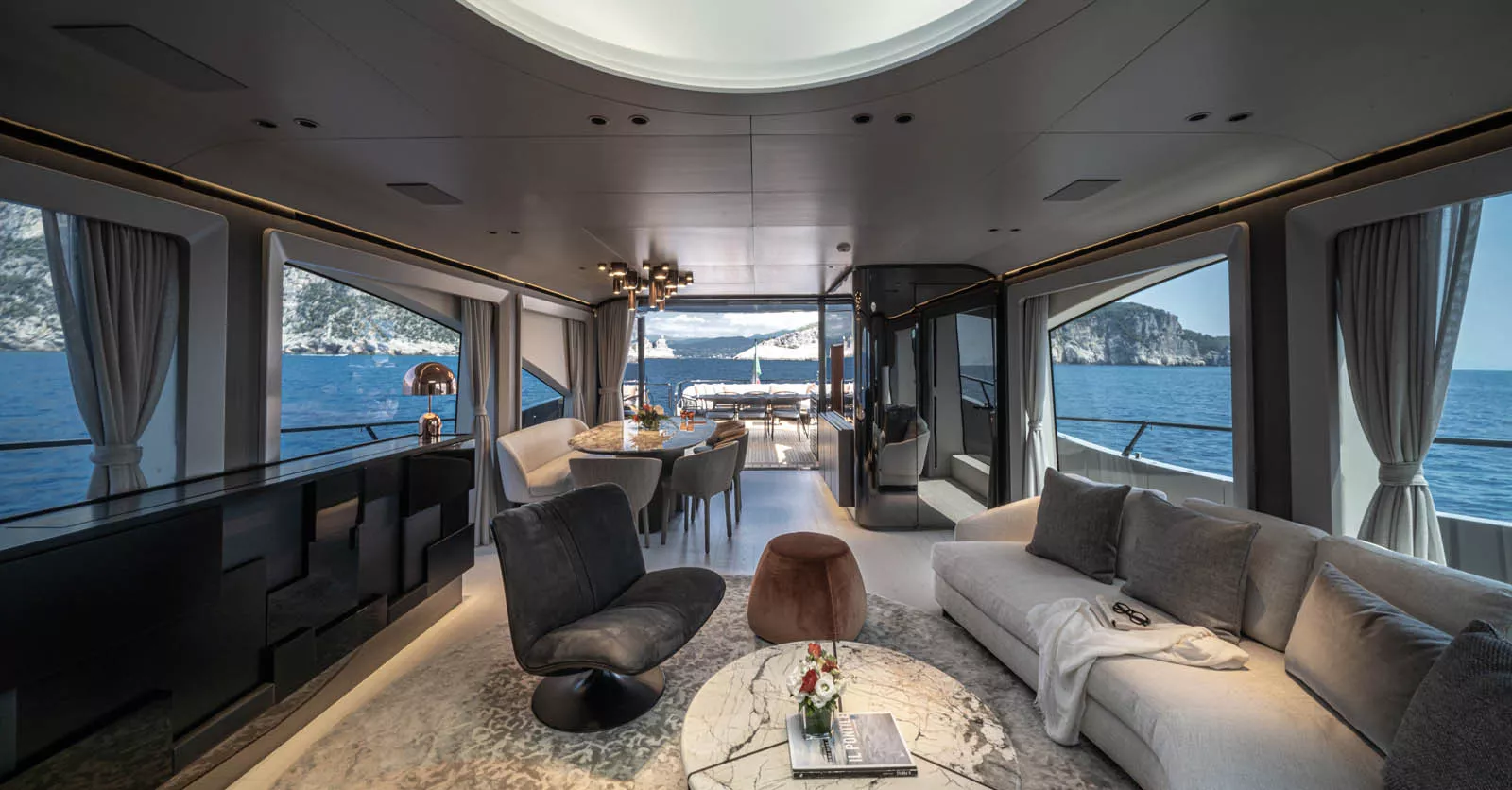 https://dev-api.arconyachts.com/storage/35513/conversions/7UIksSBWP06xdY9rfWFZbHTCuGMqL8uJZKg3VIIV-optimize.webp