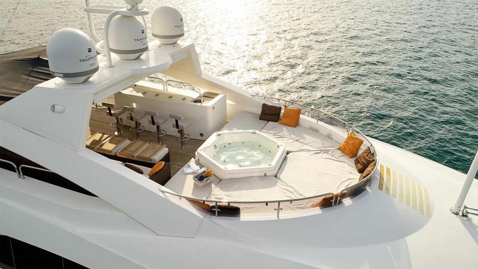 https://dev-api.arconyachts.com/storage/35553/conversions/9di5vKLnV8Mv2jDvEJOt2g3TcQyfJCmY0Qoe56vF-optimize.webp