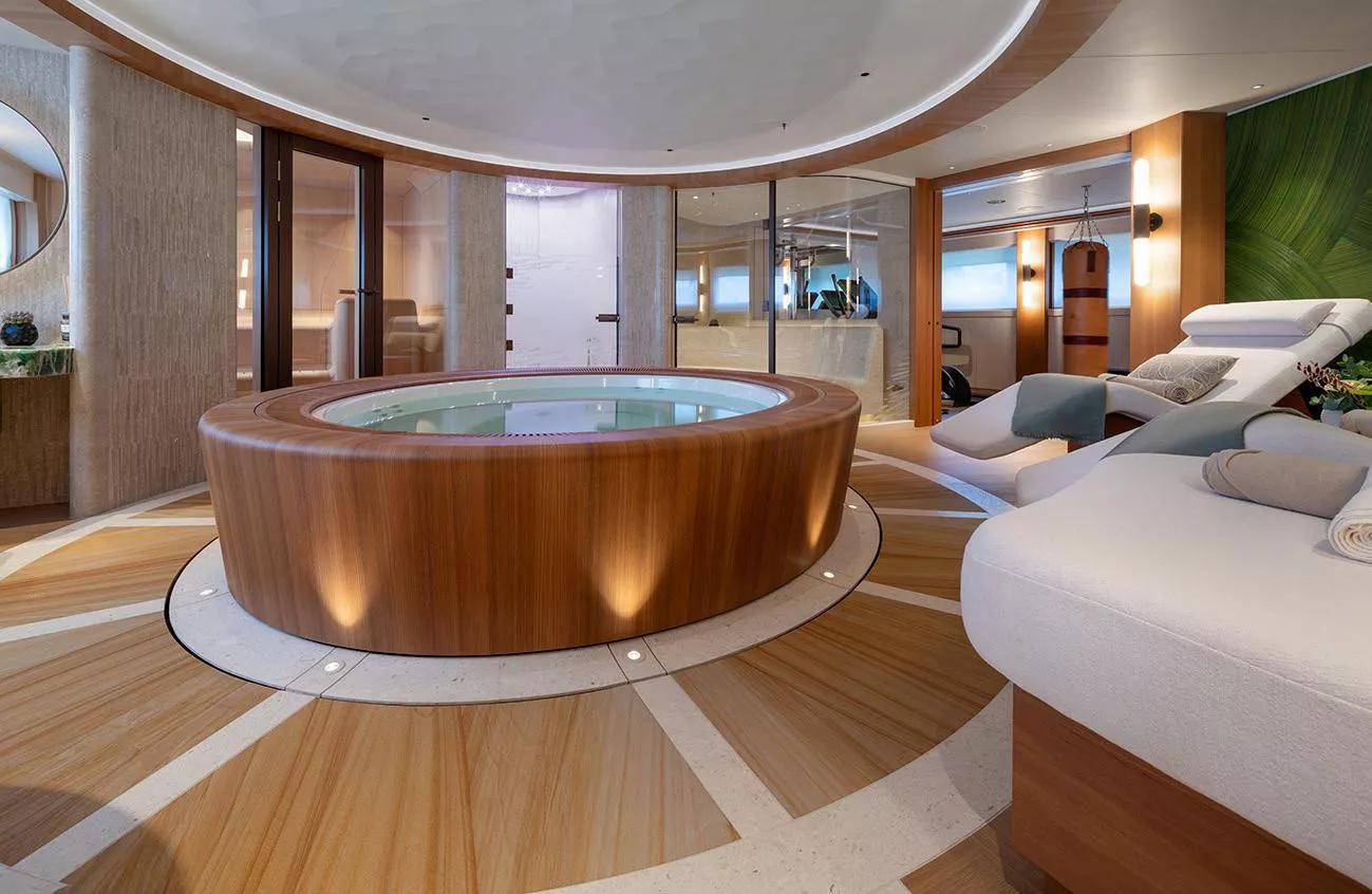 https://dev-api.arconyachts.com/storage/35653/conversions/MECmnrRh73N5Q1f6ahzfBCg60MbUmGvjlPbUvek5-optimize.webp