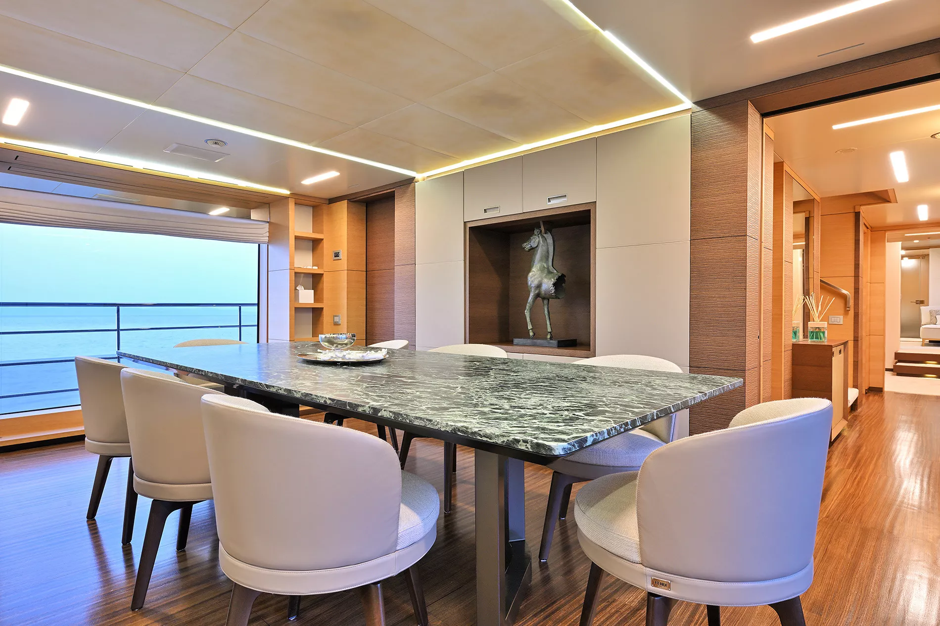 https://dev-api.arconyachts.com/storage/35720/conversions/NSYkzNKT35pnkqhJtmurPMNCtCIZxQmm28C8dQAl-optimize.webp