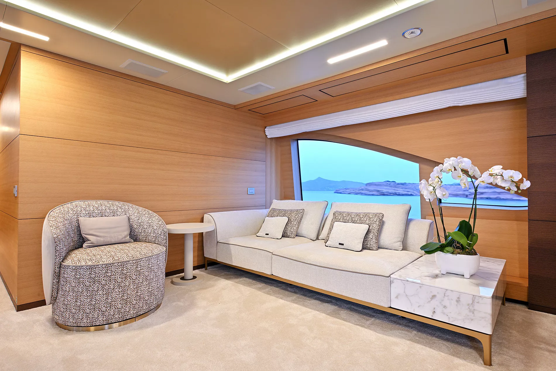 https://dev-api.arconyachts.com/storage/35732/conversions/7iZqYW6GhKLLSSuiY8zjwSVsMxE6T1Iq3KxhBJqq-optimize.webp