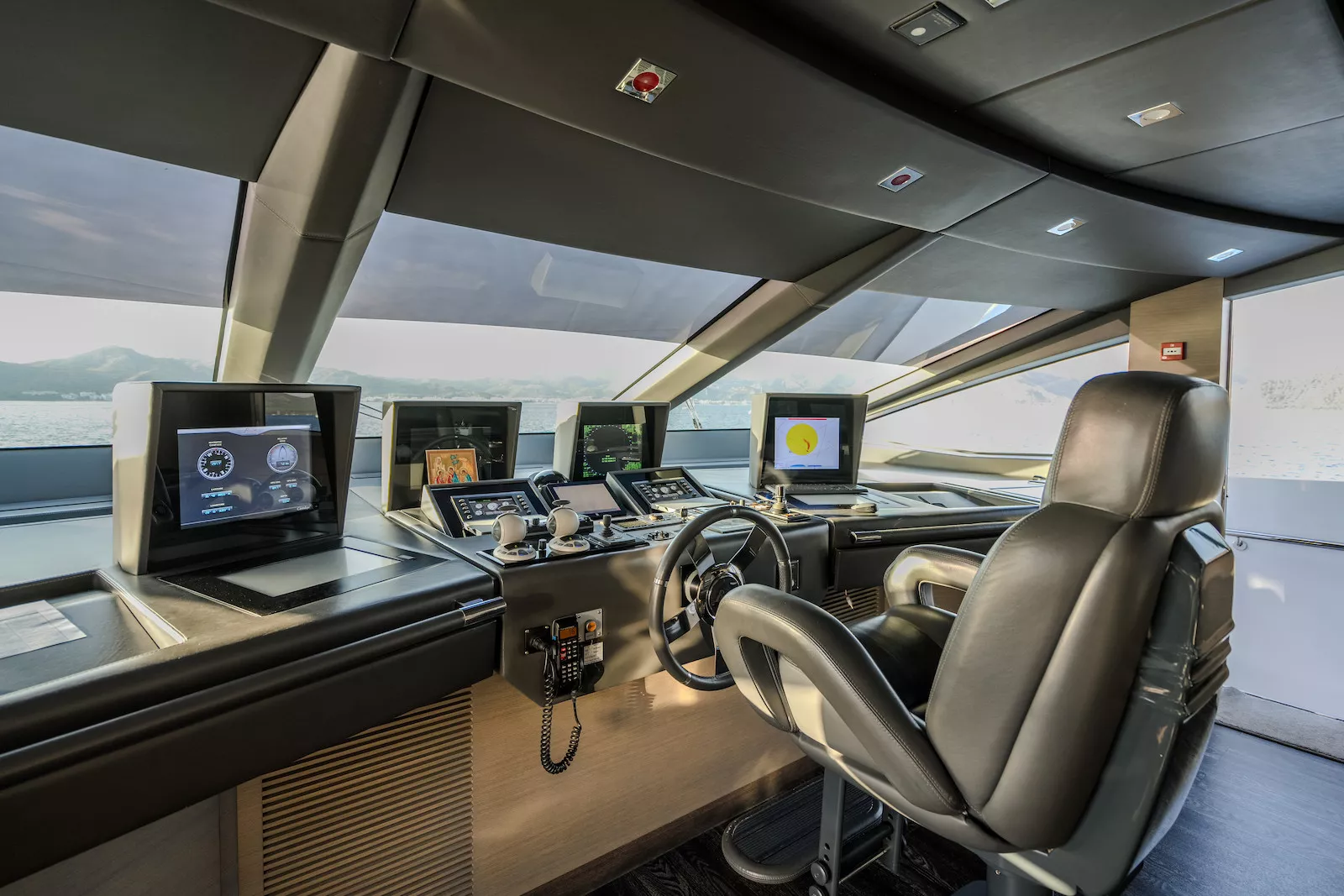 https://dev-api.arconyachts.com/storage/35766/conversions/GzIPwYWafmvf55zMkFZPwxVJYDUjqv6cHh0epenu-optimize.webp