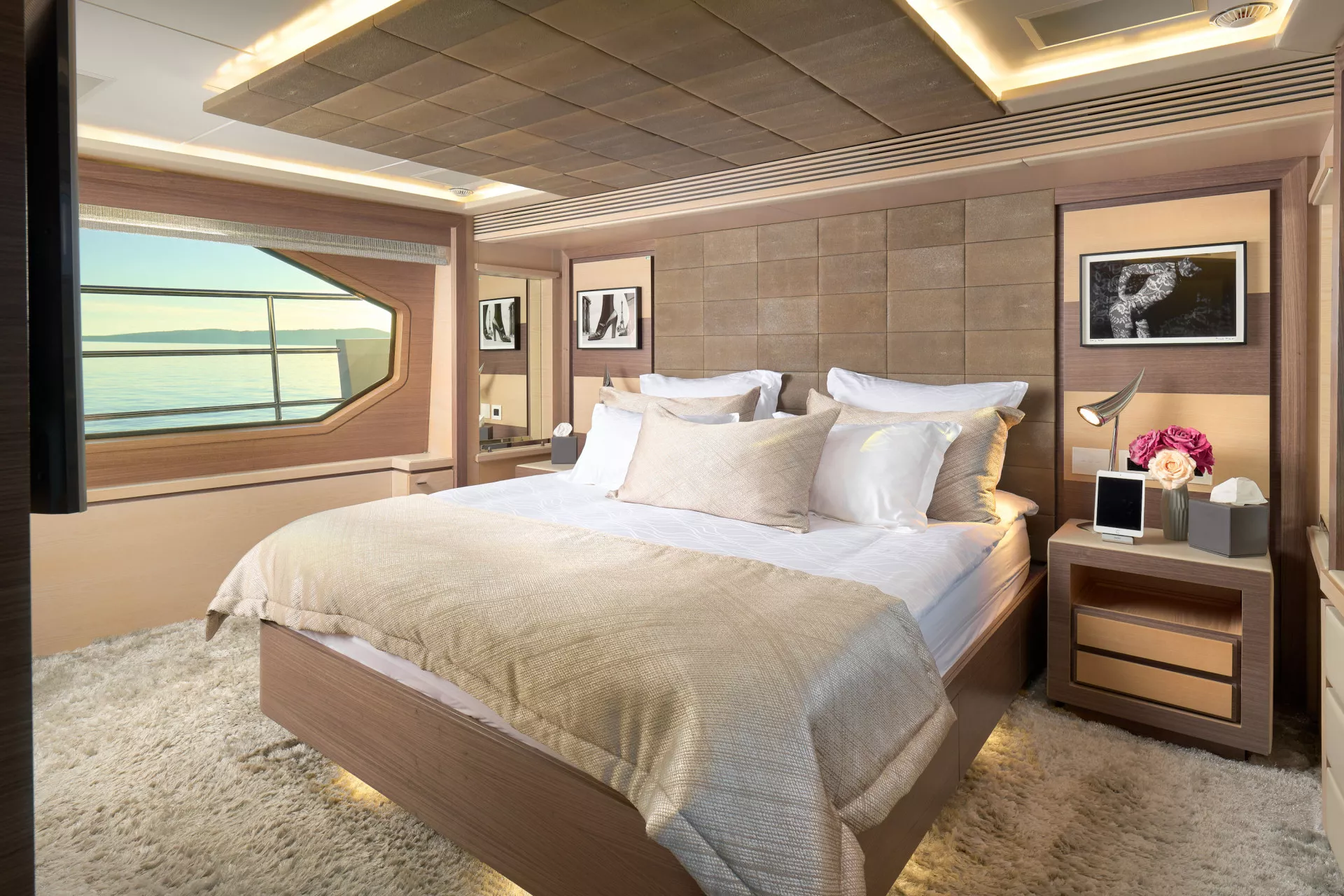https://dev-api.arconyachts.com/storage/35822/conversions/yOjbQr9bp12LVvpQzu1EqHanqSrOPtJQixlKWs2q-optimize.webp