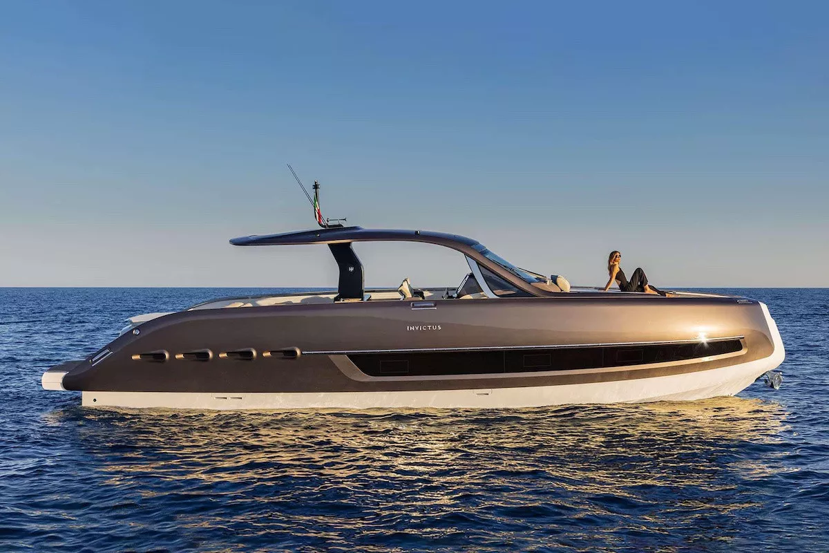 INVICTUS TT460