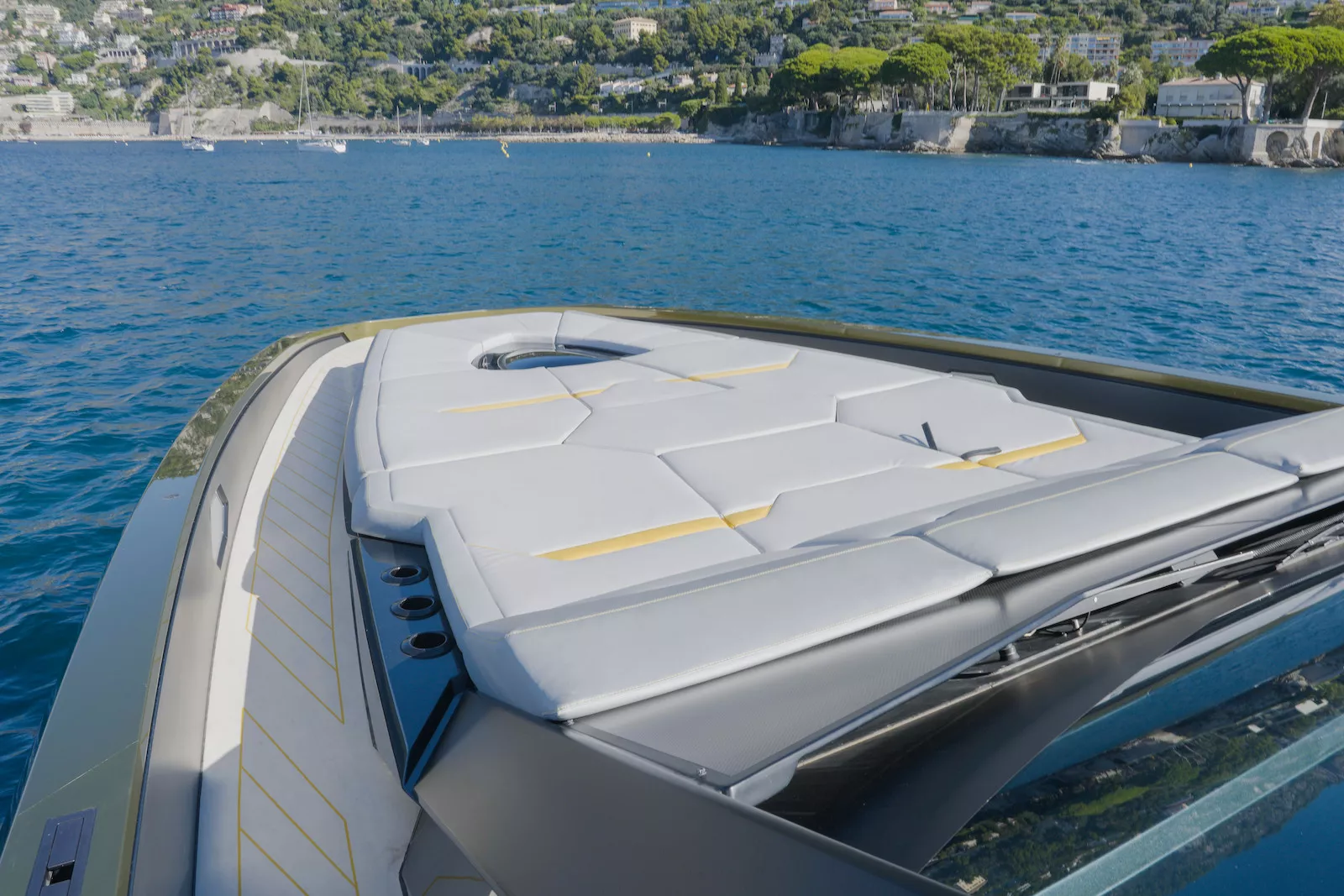 https://dev-api.arconyachts.com/storage/35950/conversions/vyTmygvqSCqCY54ldVf4mi7X08SFvECTlI7d7esC-optimize.webp