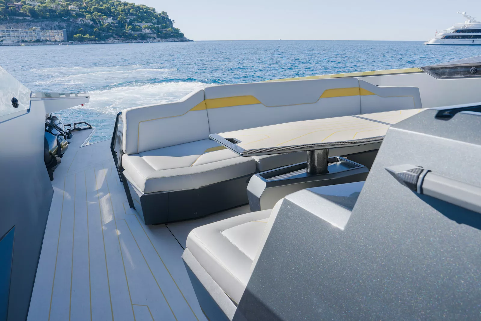 https://dev-api.arconyachts.com/storage/35951/conversions/srmZMtR0l5VFZYBAKAdg3SLJer4xZPE9Ja6BAs1i-optimize.webp