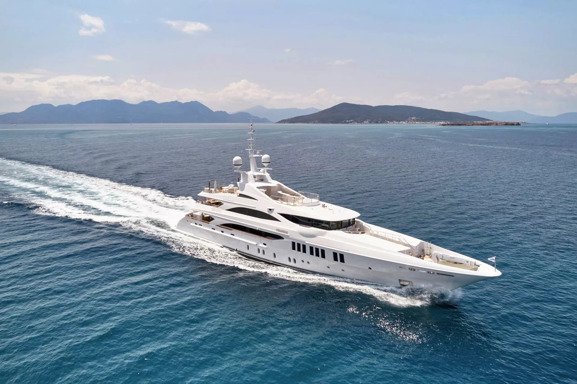 https://dev-api.arconyachts.com/storage/36001/conversions/S0pfkYoyxHyIyzUr18vOMciBbM2vtGv0PE4cjcXx-optimize.webp