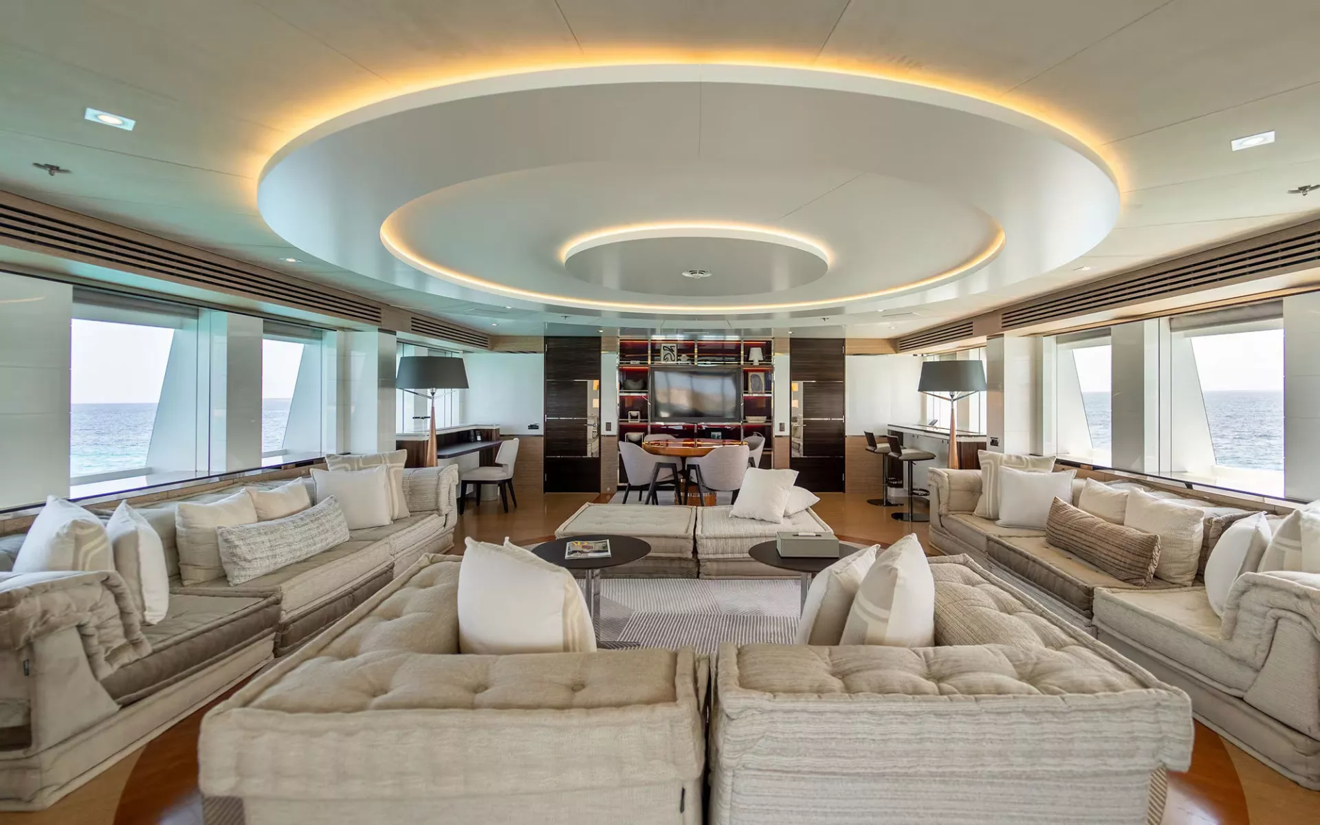 https://dev-api.arconyachts.com/storage/36020/conversions/4lUZ4Hmob0FLLjmRZGWqnoVBVe370VCdbyJjhCt5-optimize.webp