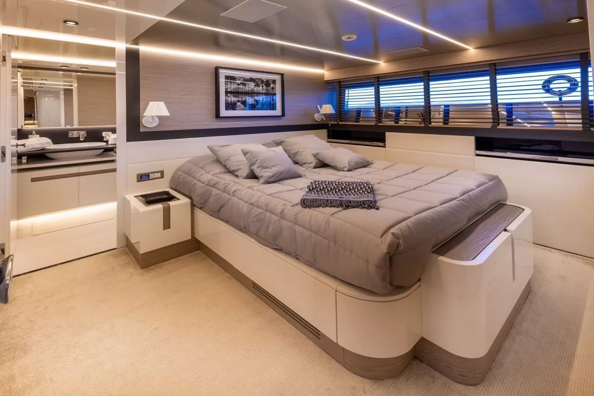https://dev-api.arconyachts.com/storage/36128/conversions/D2jBS2NhwXbAr0NRwKf1xKpsKRzITFPFKLEWGIRn-optimize.webp