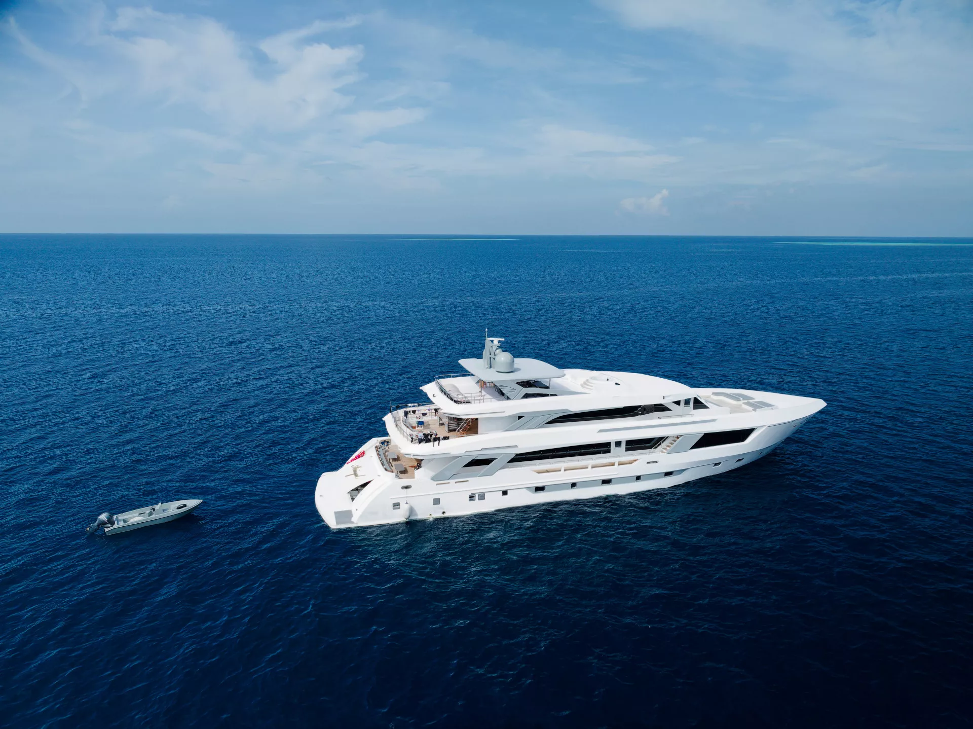 https://dev-api.arconyachts.com/storage/36147/conversions/rHtWfaNx7Z0MY9gTa4LghQcT6QxI9XwlFQJ6Oa2Y-optimize.webp