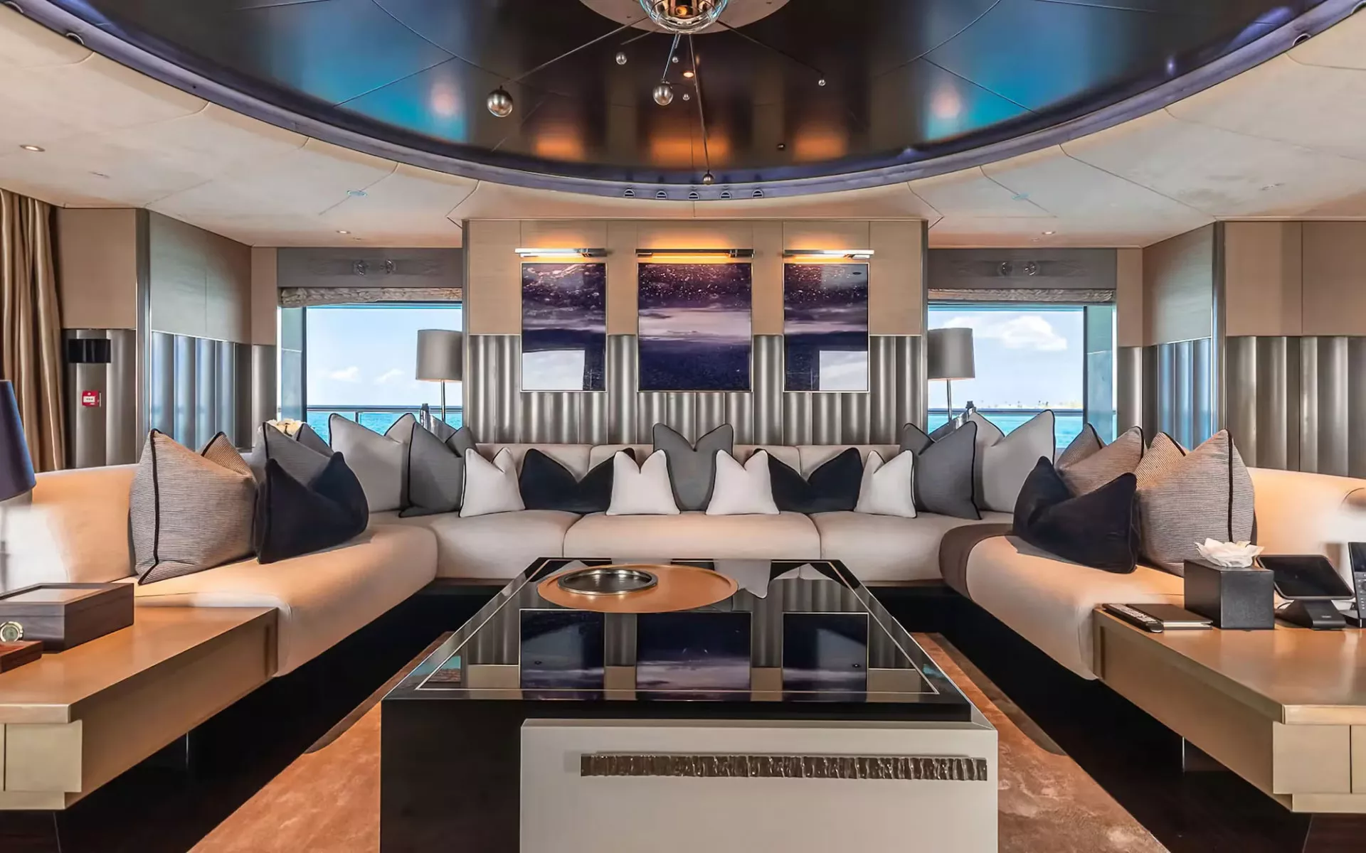 https://dev-api.arconyachts.com/storage/36222/conversions/l2odYDeM9U3NwkPr7O2EjhsQB5VWv662V4TMyzAe-optimize.webp
