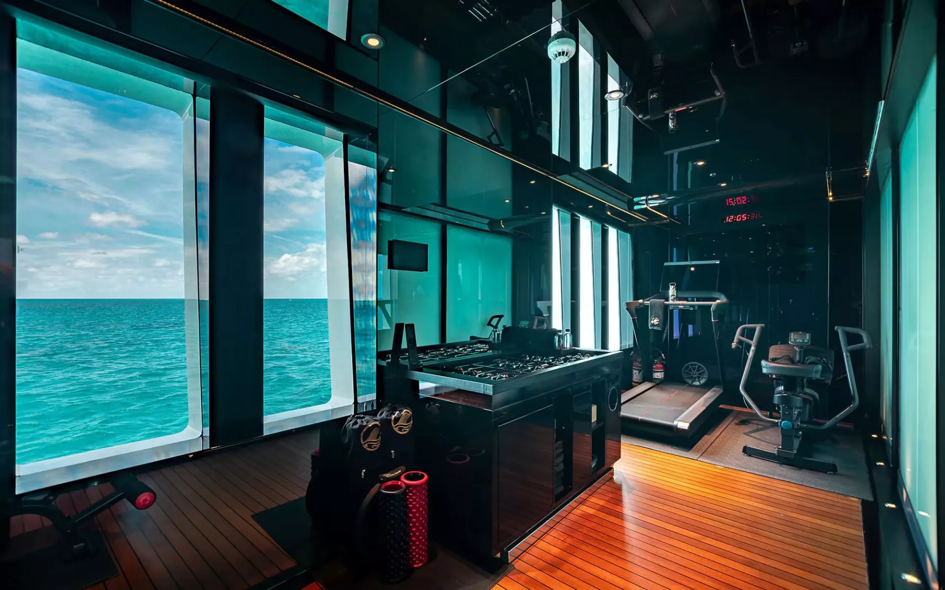 https://dev-api.arconyachts.com/storage/36223/conversions/6qgxdmxMdcWz181j2VjNhdFSIUfNmY6n890VHwyz-optimize.webp