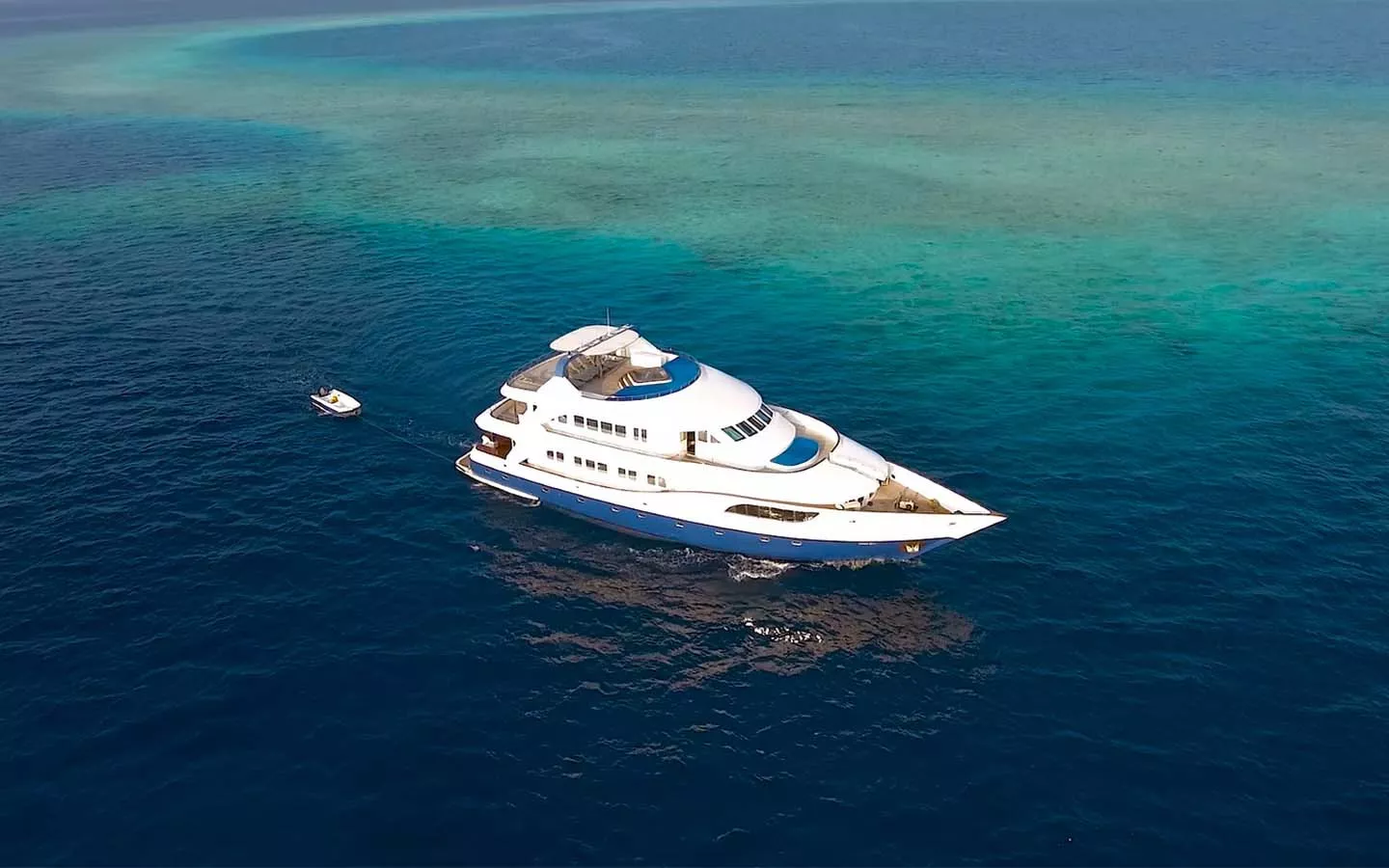 https://dev-api.arconyachts.com/storage/36245/conversions/8hIFYYuOb9rjev2s5NLXJeP4uFds5FElKYl9qlOk-optimize.webp