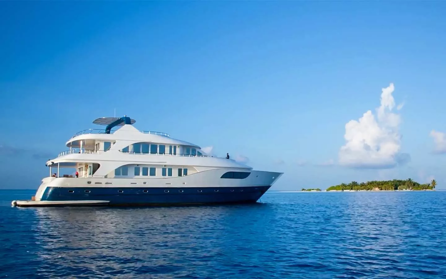 https://dev-api.arconyachts.com/storage/36246/conversions/zuFqMH0bkLTB5uL9bRXnQ5Pkh6yaFwNHQJtEbHXp-optimize.webp