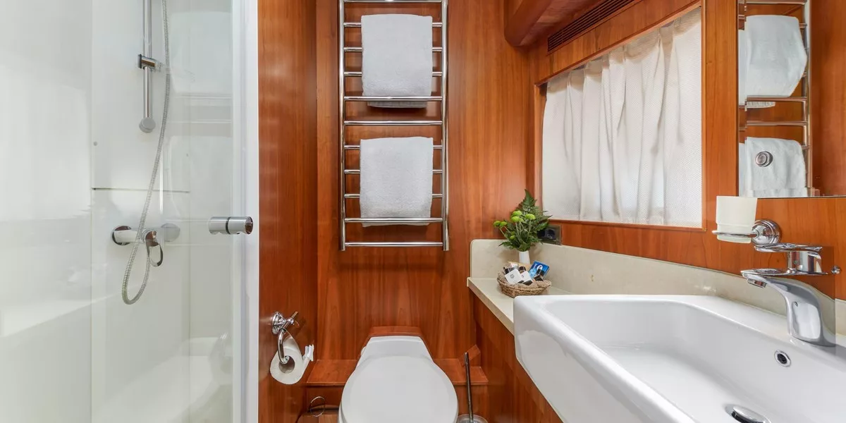 https://dev-api.arconyachts.com/storage/36261/conversions/U8wBUKqgDUmmMLXPVv0nyXFQ8tKRt99bdPQxD5xx-optimize.webp