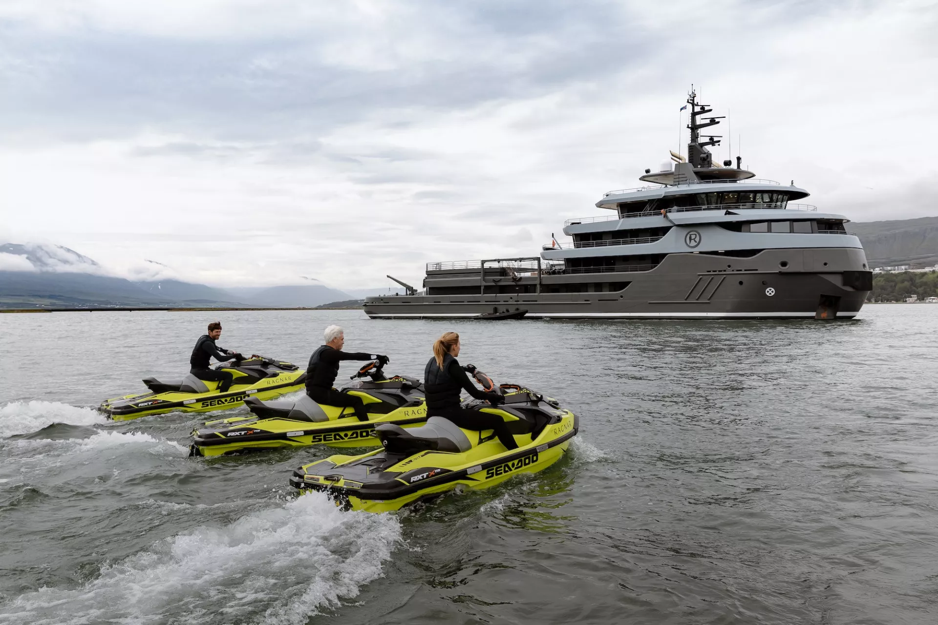 https://dev-api.arconyachts.com/storage/36328/conversions/RE7rOixdAA0dDsy8ZGxPfHYXW3UKVCj8OgYYRbld-optimize.webp
