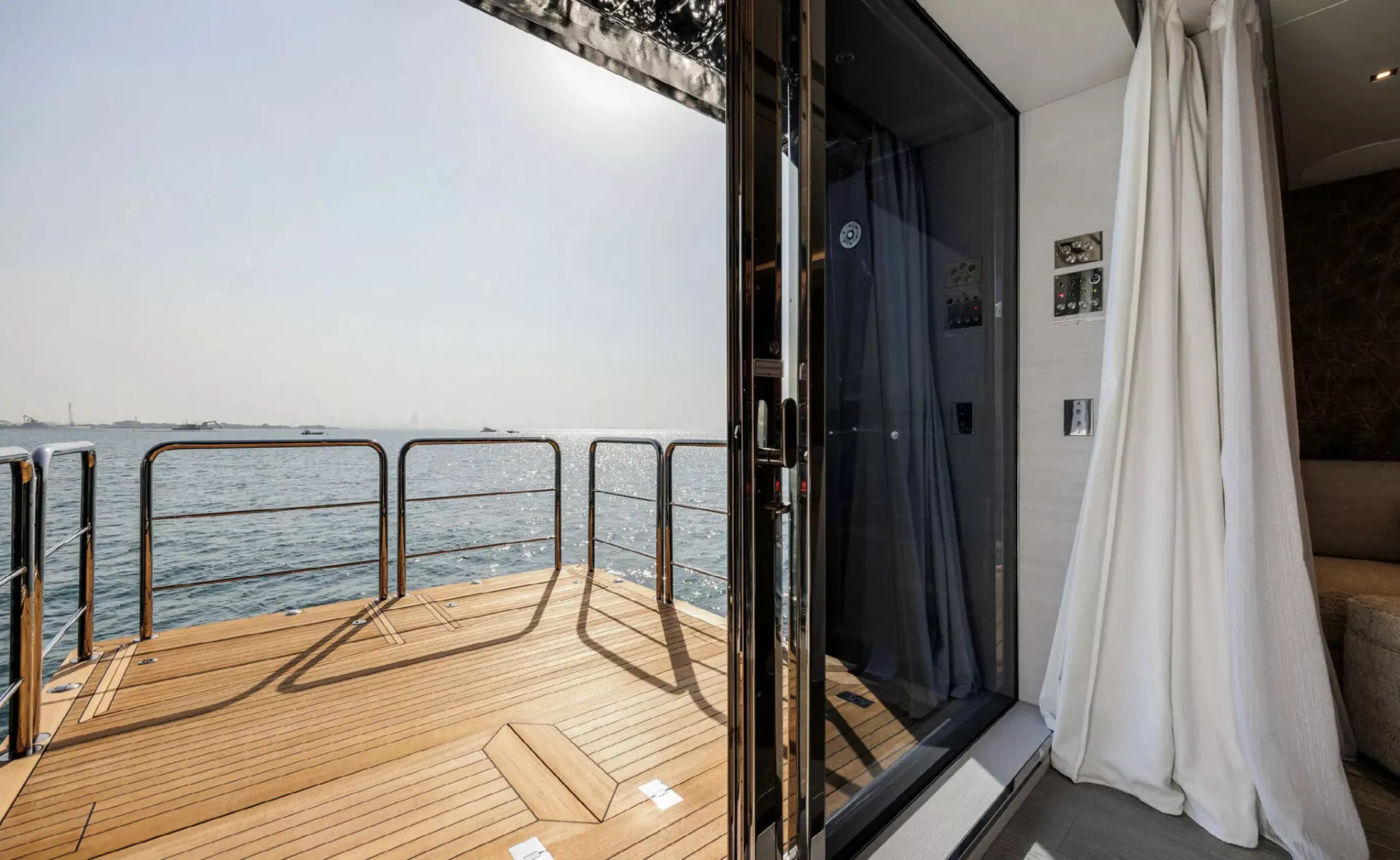 https://dev-api.arconyachts.com/storage/36341/conversions/QWUfhcLKZrFtzC6gZxMo8k4OFTOF9ryWxZvSLCqo-optimize.webp