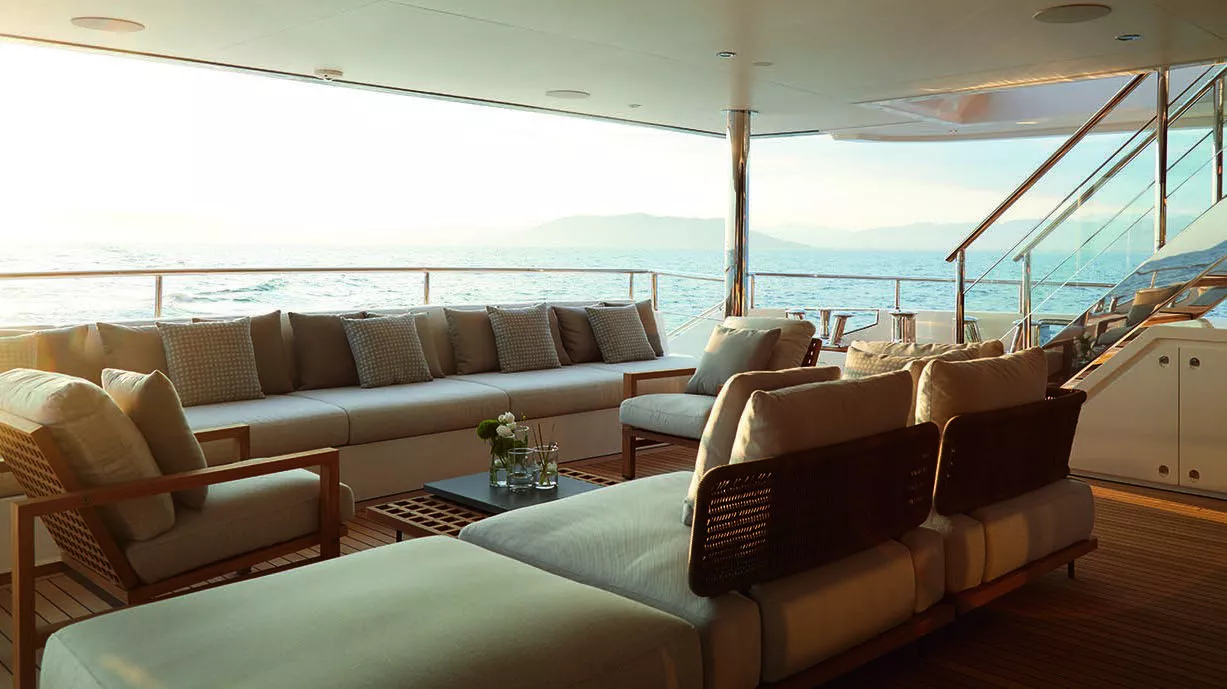 https://dev-api.arconyachts.com/storage/36386/conversions/rXEtyWvsZmffAjHLiGsyD9gqFAnFBbJbPbEmSGI4-optimize.webp