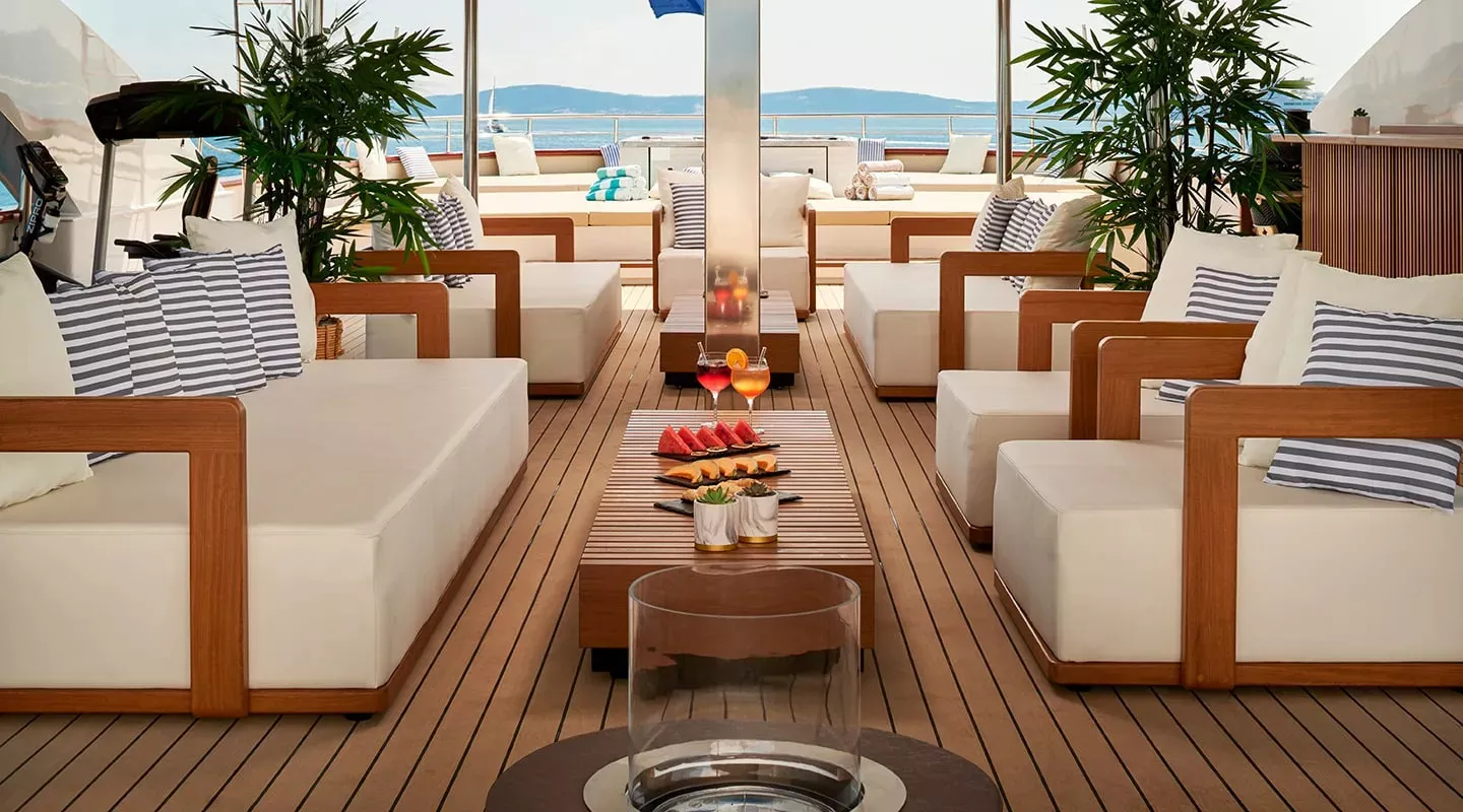 https://dev-api.arconyachts.com/storage/36453/conversions/JmFbn0TFpgURzjvxBgSgXXnBPyahCz5KAbIyoki7-optimize.webp