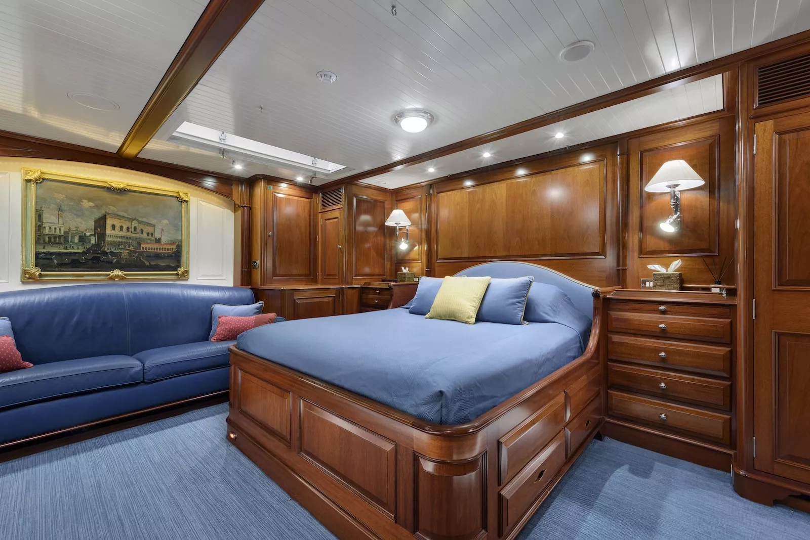 https://dev-api.arconyachts.com/storage/36482/conversions/wJbbNYouW22tbqlQpHoZu8sSkCqIkMoMPkJHP9vr-optimize.webp