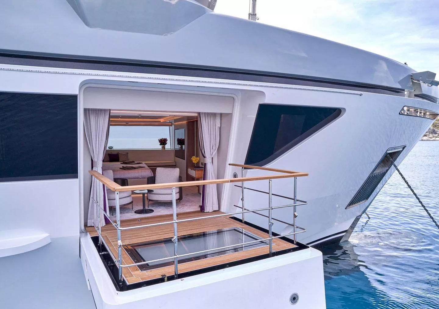 https://dev-api.arconyachts.com/storage/36501/conversions/vgDtHYqxBqLaV0LPbGF71TBy8XpaxKduzQjEbfcq-optimize.webp